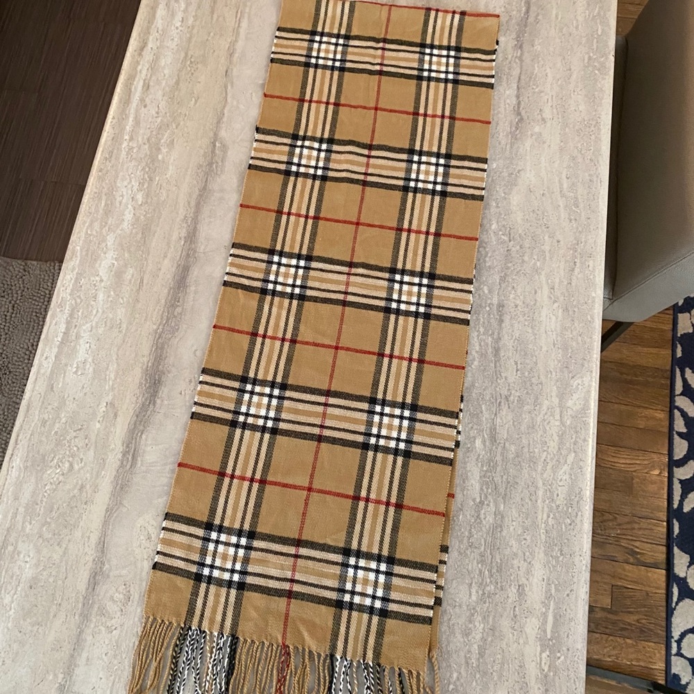 Burberry scarf